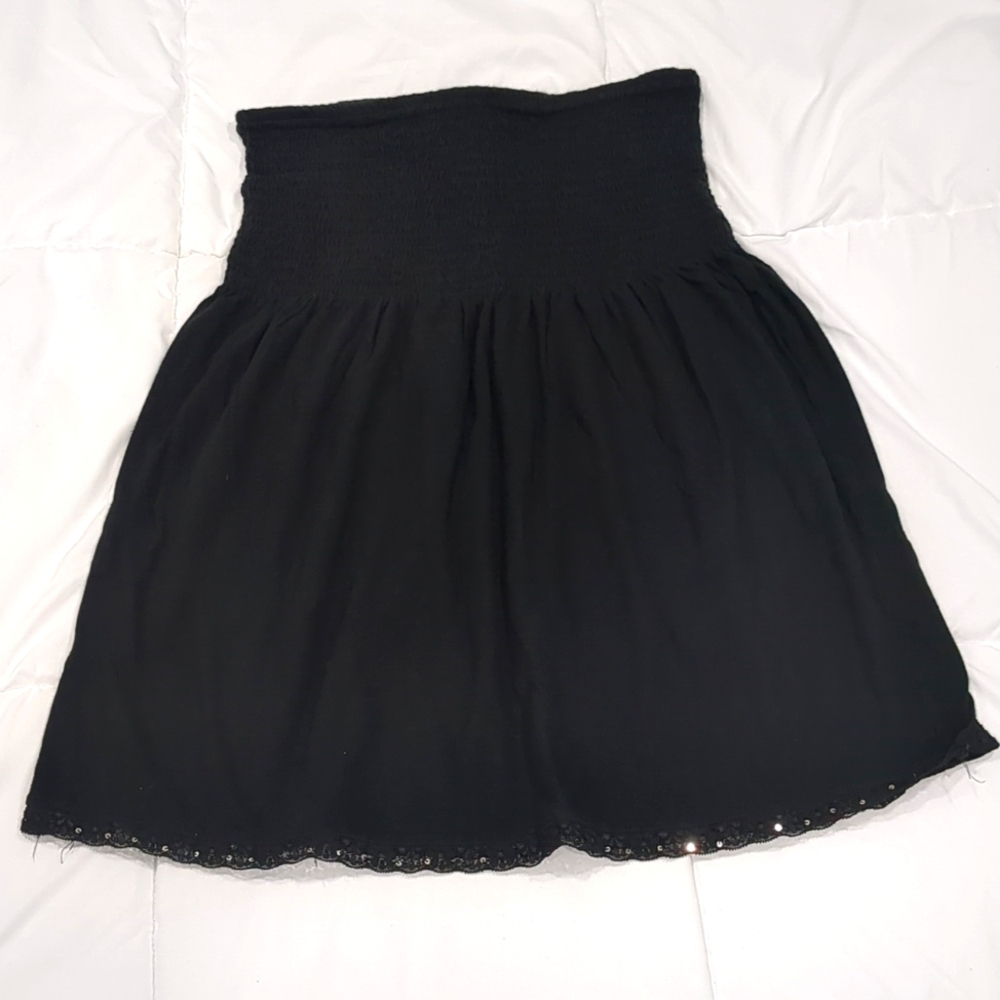 Shirred strapless top